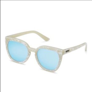 Blue and white Quay Noosa Sunglasses. Never worn.